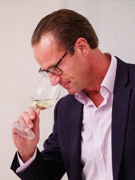 Julian Chamberlen Wine Expert