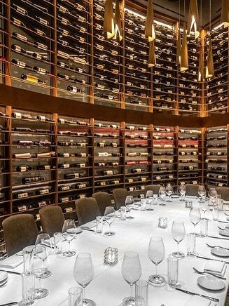 valbella private dining space 1